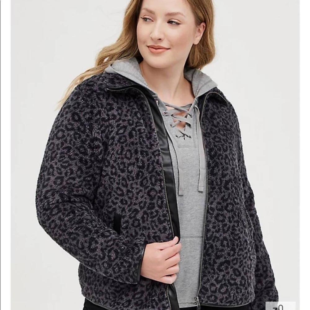 NWT Torrid Zip Front Faux Shearling Leopard Jacket